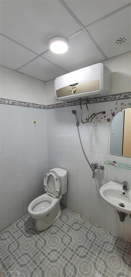 Chung cư ngay sát nhà thờ con gà đà lạt 58m2 thang máy sổ hồng riêng giá 2,950 tỷ thương lượng