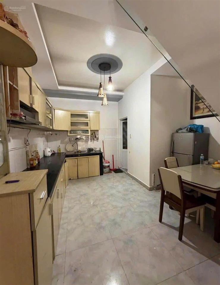 Nhà 3 tầng đường ô tô sổ riêng trần anh tông cần bán nhanh chỉ 5 tỷ