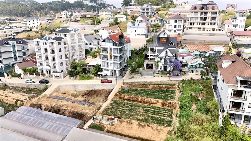 568m2 có sẵn 250m2 đất ở, mặt tiền rộng 22m giá chỉ 12,5 tỷ cần bán nhanh