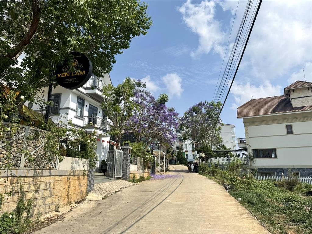 568m2 có sẵn 250m2 đất ở, mặt tiền rộng 22m giá chỉ 12,5 tỷ cần bán nhanh