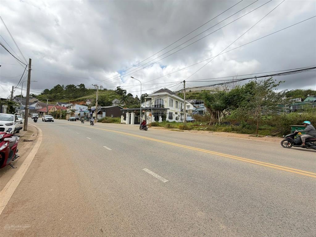 Bán đất mặt tiền đường chính 286m2 giá 9,8 tỷ kinh doanh đa ngành nghề