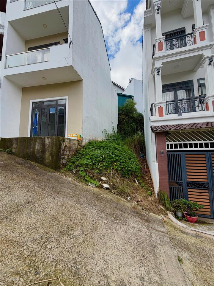 Chỉ 3,150 tỷ bán đất sổ riêng xây dựng đường ô tô giá tốt bán nhanh