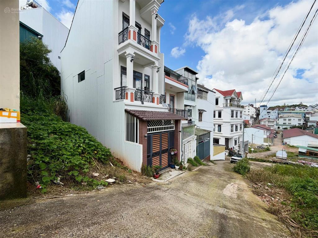 Chỉ 3,150 tỷ bán đất sổ riêng xây dựng đường ô tô giá tốt bán nhanh