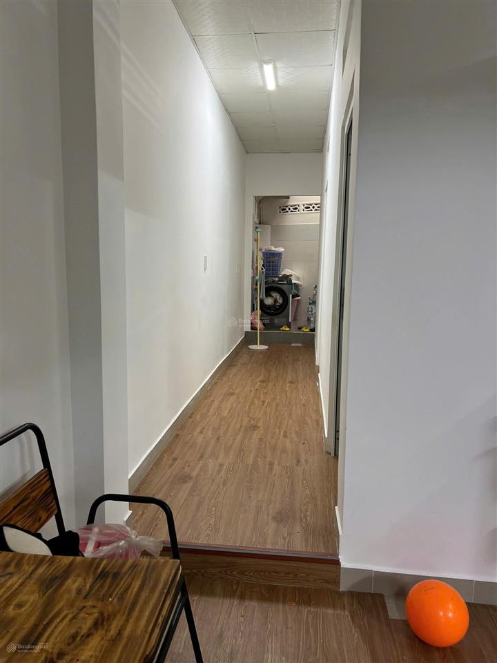 Sổ hồng riêng nhà ngô quyền 70m2 giá chỉ 4 tỷ cần bán nhanh giá tốt