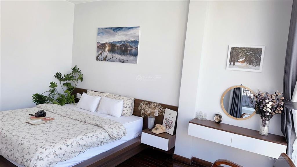 Bán home gần hồ xuân hương 90m2 với 5 phòng kinh doanh giá tốt chỉ còn 8,3 tỷ thương lượng