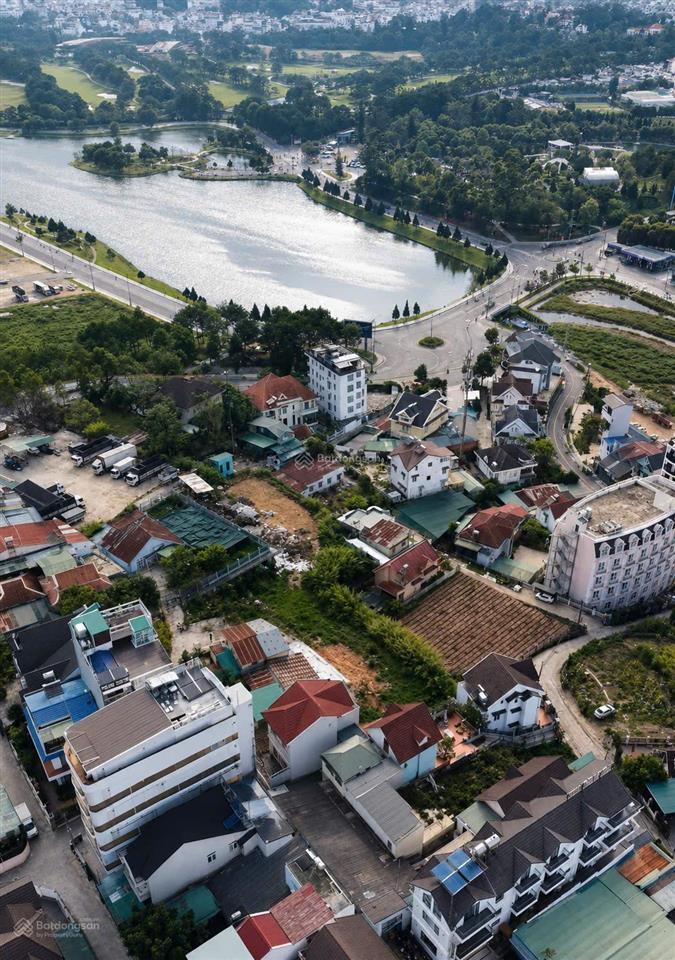 589m2 có sẵn 300m2 đất ở view hồ xuân hương vị trí xây khách sạn đẳng cấp 22,5 tỷ giá ngộp