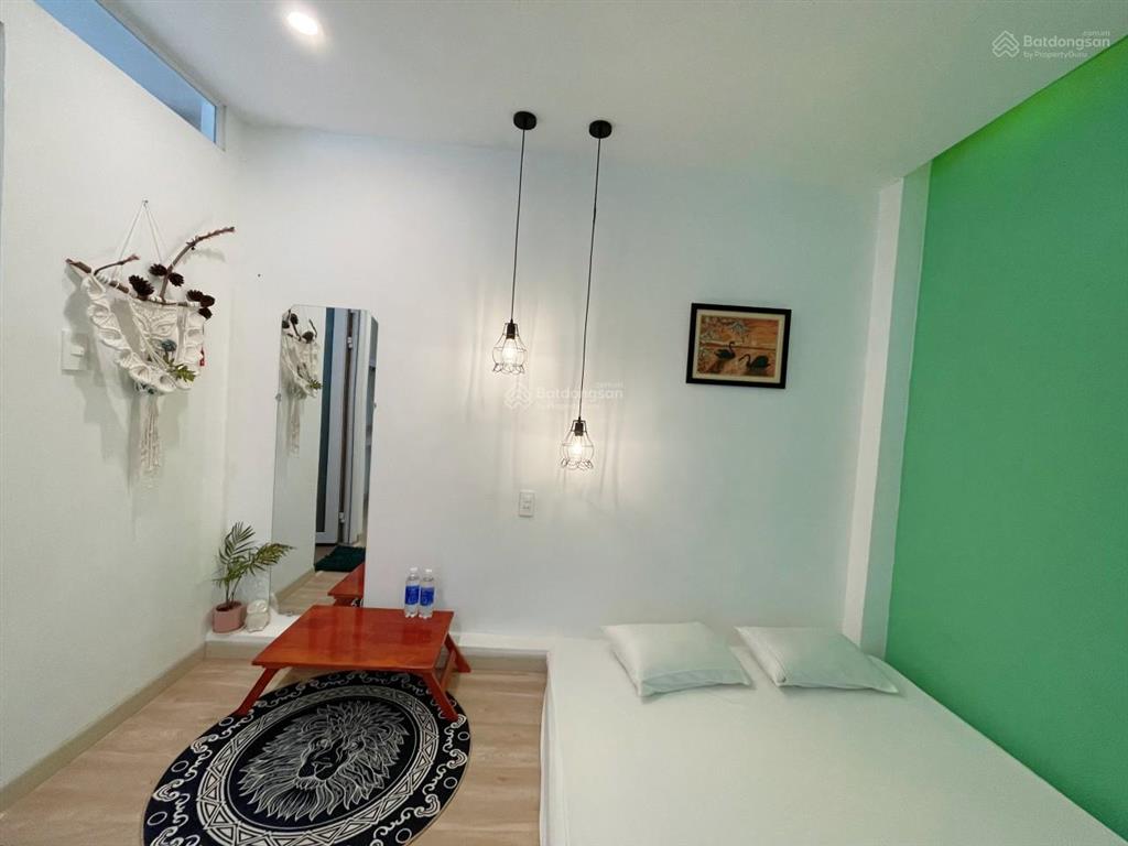 Bán khách sạn kqh yersin 10 phòng kinh doanh cách hồ xuân hương chỉ 800m