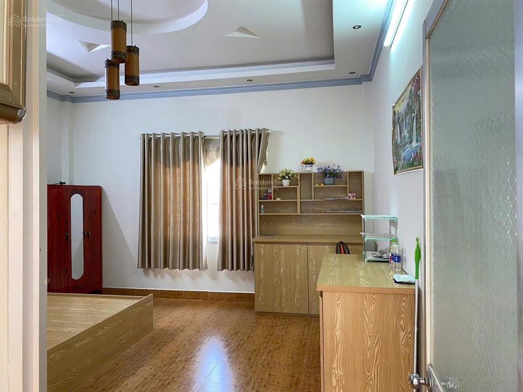 Nắm chủ bán nhà hẻm võ ngọc chấn, p. long hương