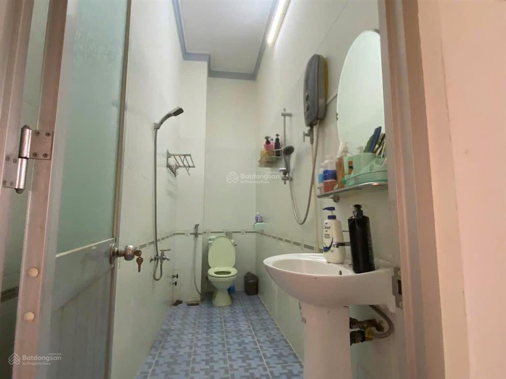 Nắm chủ bán nhà hẻm võ ngọc chấn, p. long hương