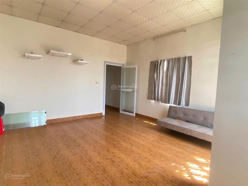 Nắm chủ bán nhà hẻm võ ngọc chấn, p. long hương