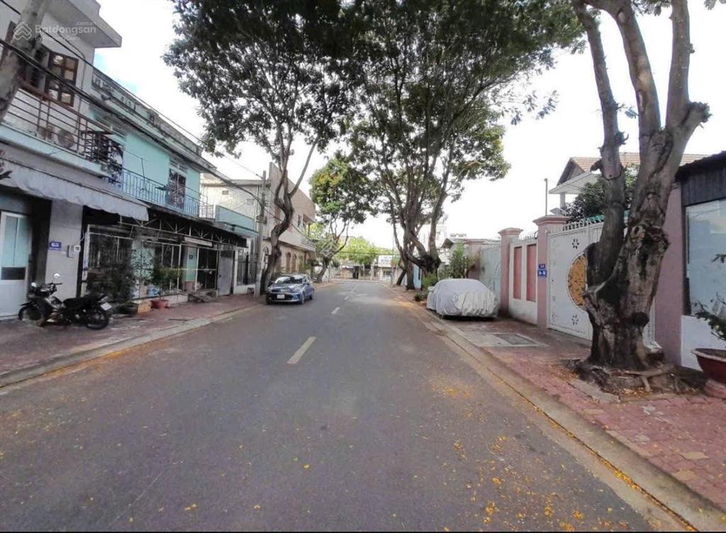 Chính chủ gửi bán gấp lô nguyễn thị minh khai  p. bà rịa, tp.hcm