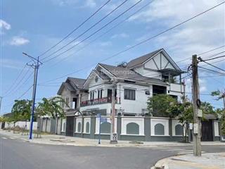 Biệt thự góc 2 mặt tiền đẳng cấp trung tâm tp bà rịa.