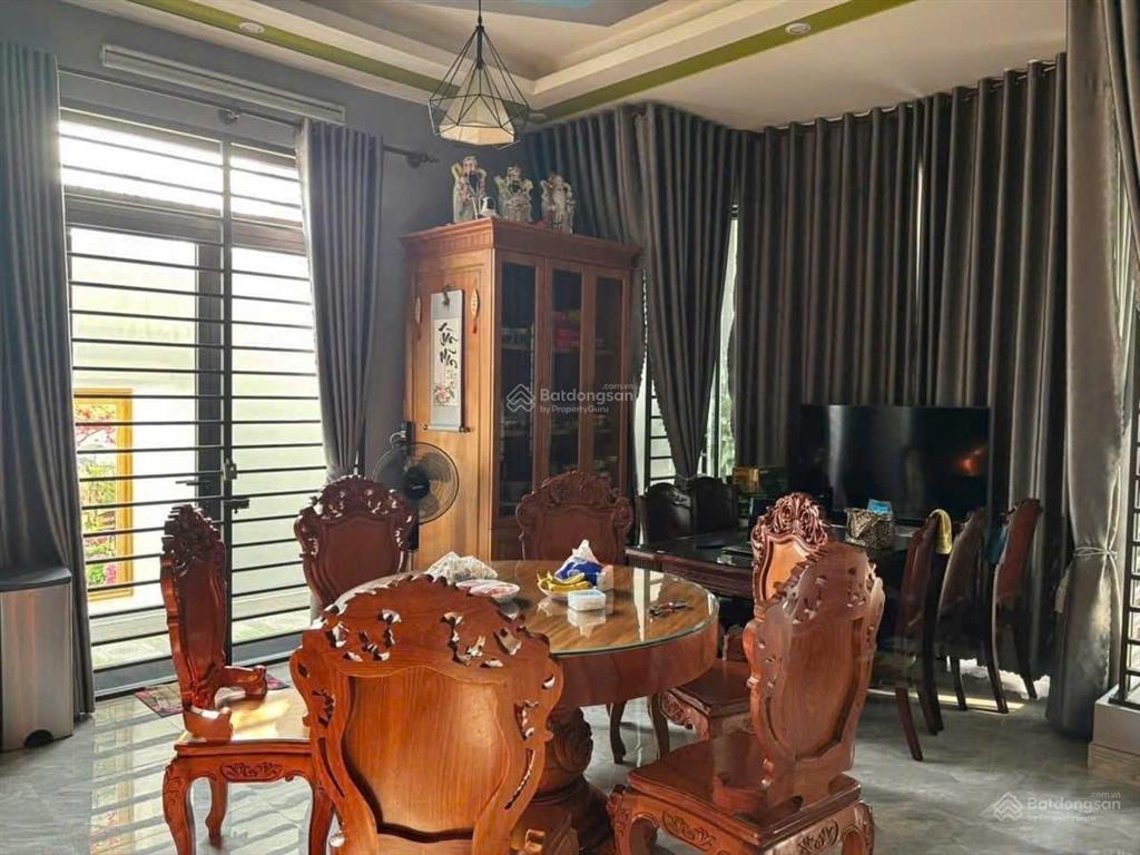 Biệt thự góc 2 mặt tiền đẳng cấp trung tâm tp bà rịa.