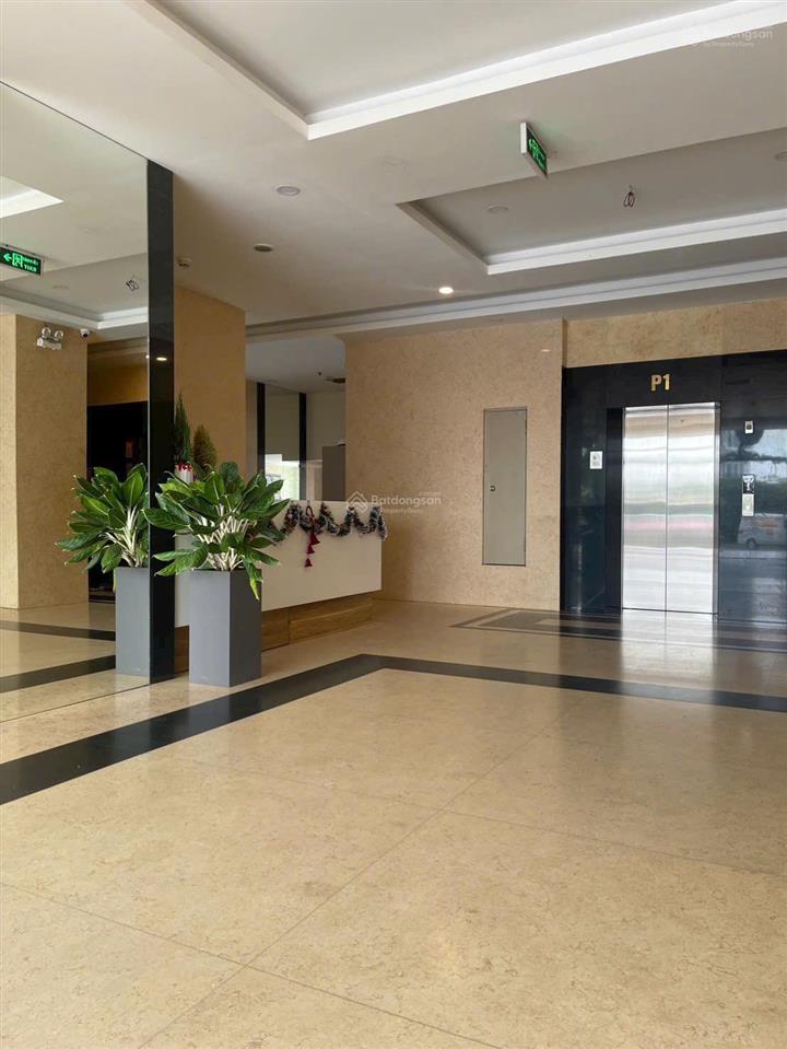 Bán nhanh căn hộ 60m2 2pn 2wc  tặng nội thất gỗ  giá 3,35 tỷ  view thoáng mát