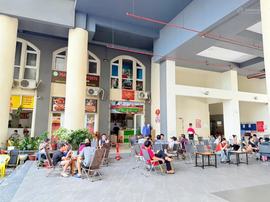 Bán gấp căn 62m2 2pn2wc full nội thất giá 2,5 tỷ (bao thuế phí, nhà sạch sẽ, view thoáng mát)