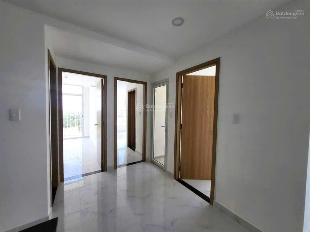 Kẹt tiền bán căn 68m2 2pn 2wc 3,550 tỷ bao thuế phí terra mia phạm hùng nối dài