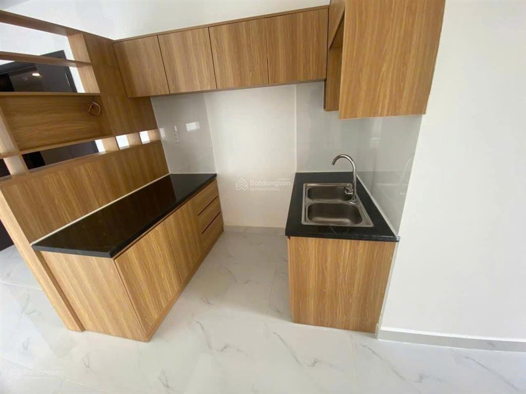 Cần tiền bán gấp 2pn2wc giá 3tỷ450 (sẵn nội thất, tl thêm khách thiện chí)