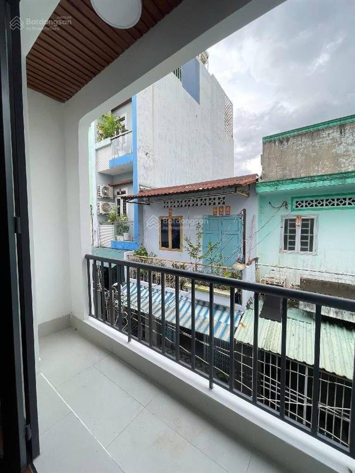 Bình tân ,2 tầng ,3 phòng ngủ , 4x12m. giá 3.950 tỷ