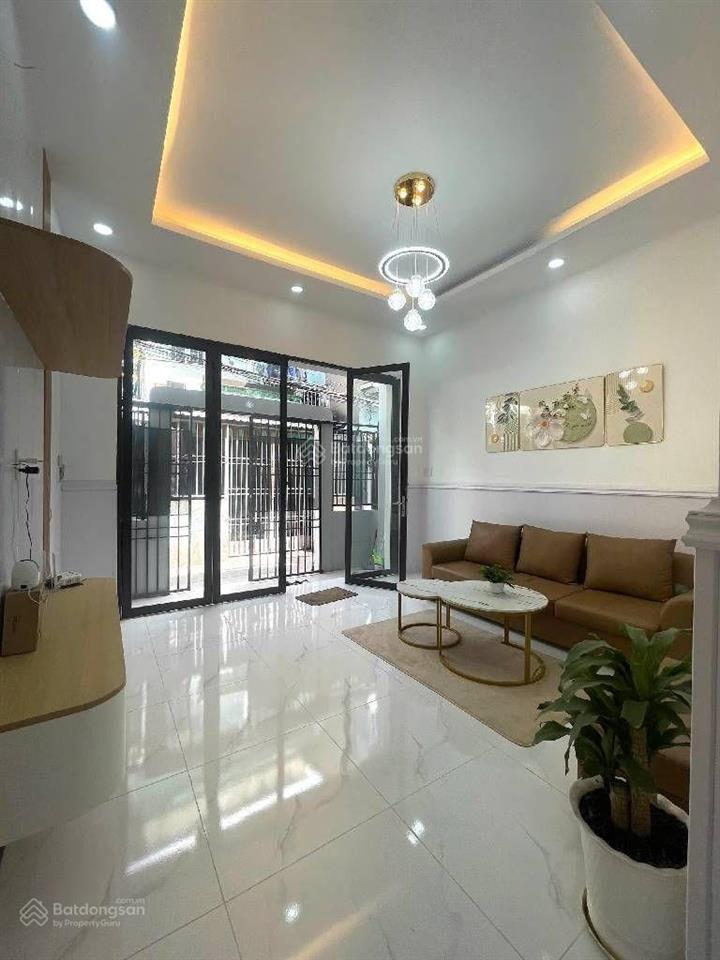 Bình tân ,2 tầng ,3 phòng ngủ , 4x12m. giá 3.950 tỷ