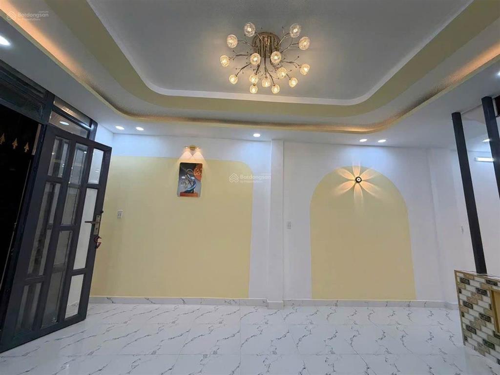 Bình tân 44m, 2 phòng ngủ giá 3.5 tỷ sát cv cầu trắng tân phú