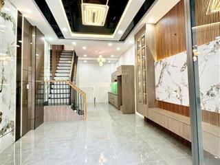 Sát mặt tiền  nhà 40m2 2 phòng ngủ .2wc  5 .4 tỷ , bình tân