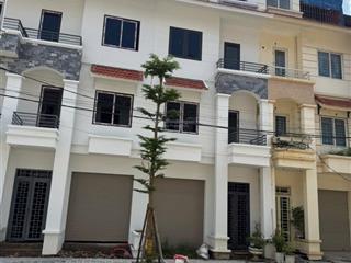 Bán lk kđt cienco5 hoài đức  75m2 mt 5m  ko lỗi ngay công viên  nhỉnh 12 tỷ