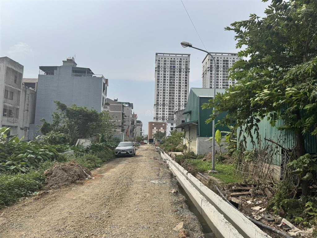 Bán nhà liền kề kđt tân việt hoài đức 100m2  xây 5 tầng  đường 12m