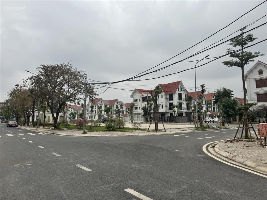 Lk b2402 kđt cienco5 hoài đức mặt đường đôi 33m  view biệt thự, công viên hỗ trợ vay ngân hàng