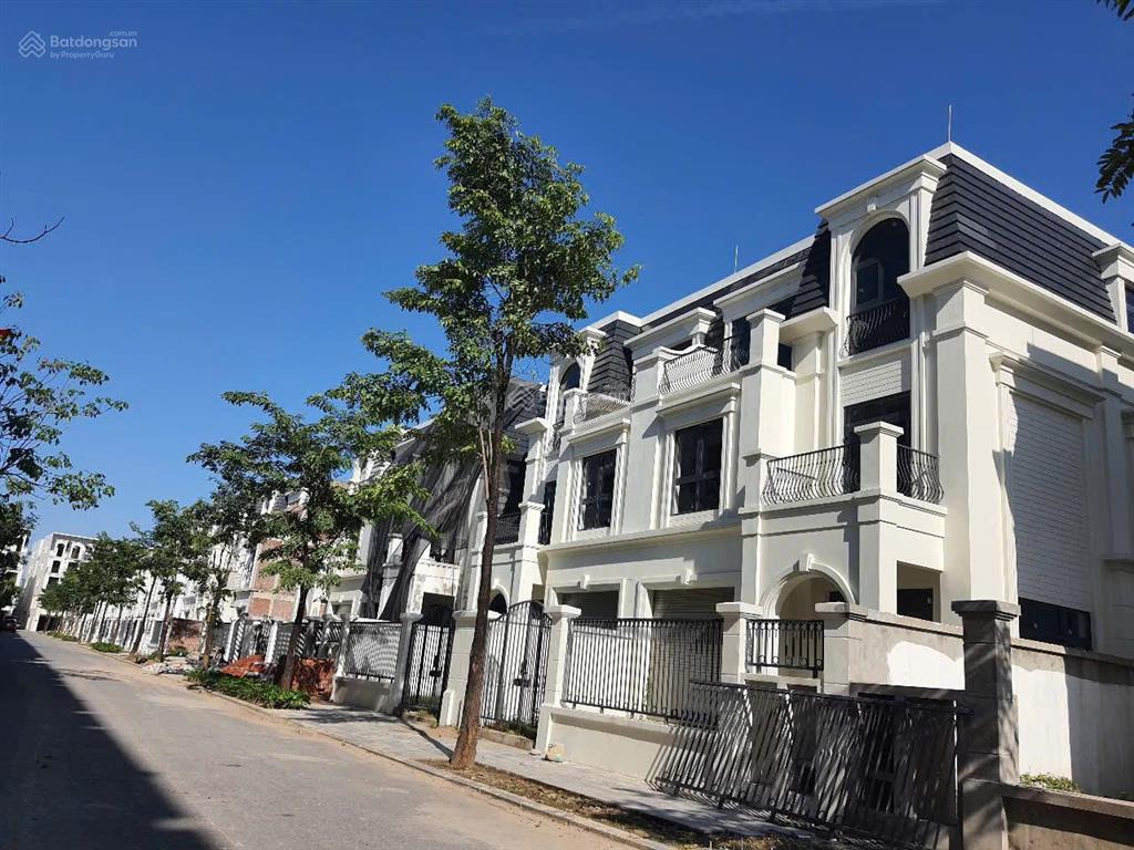 Biệt thự hinode royal park  200m2  hướng đông bắc  giá tốt 25,x tỷ