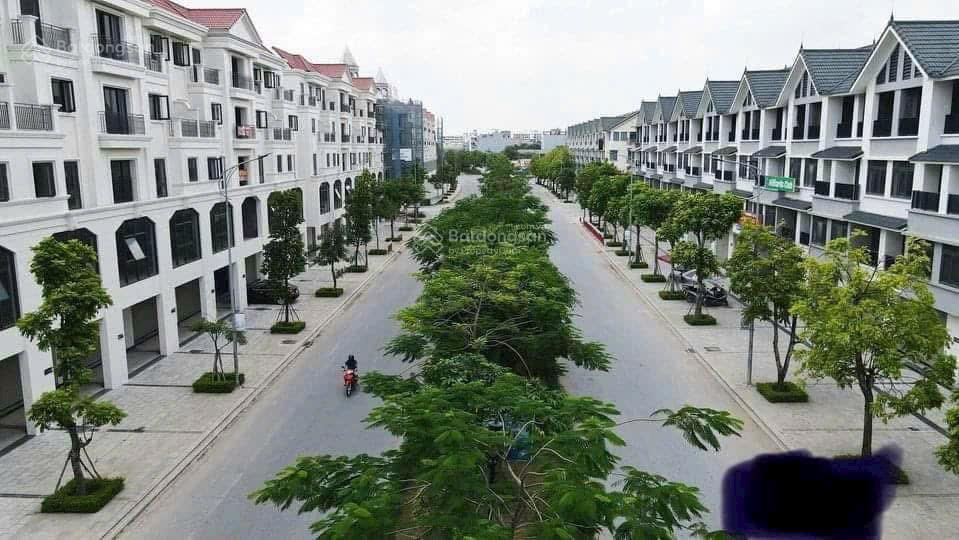 Chuẩn sống đông dương nhà đẹp, đường rộng, giá tốt 14,5 tỷ (bao phí) kđt hinode royal park