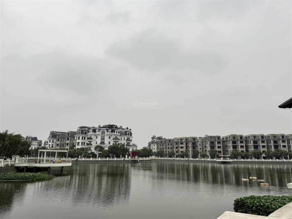 Biệt thự lideco 173m2 mt 10m xây 5 tầng  hướng nhà tây bắc  nhà gần hồ, gần viên  giá 18,x tỷ bp