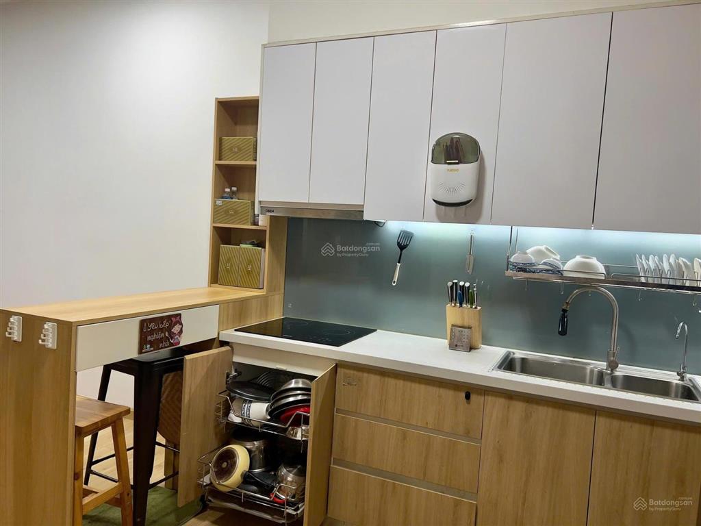 Bán căn 56m full nội thất tại akari. chỉ 3550 ty
