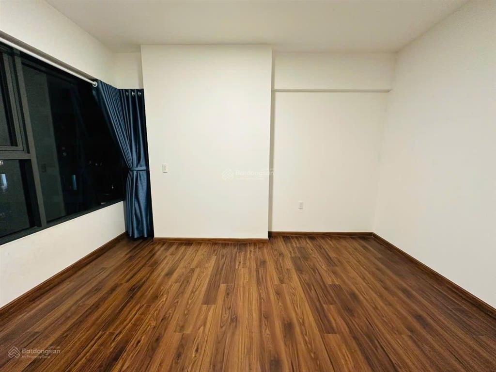 Cho thuê căn 95m2 3pn tại akari võ văn kiệt, chị 13,5tr còn miễn phí quản lý tới tháng 10.