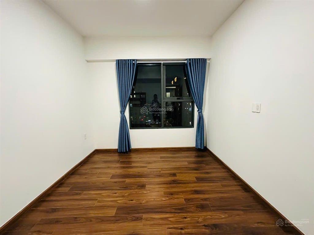Cho thuê căn 95m2 3pn tại akari võ văn kiệt, chị 13,5tr còn miễn phí quản lý tới tháng 10.