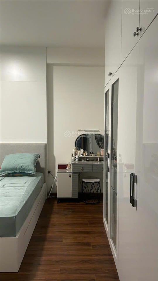 Cho thuê căn góc 99 m2 full nội thất chỉ 16triệu tại akari nam long võ văn kiệt