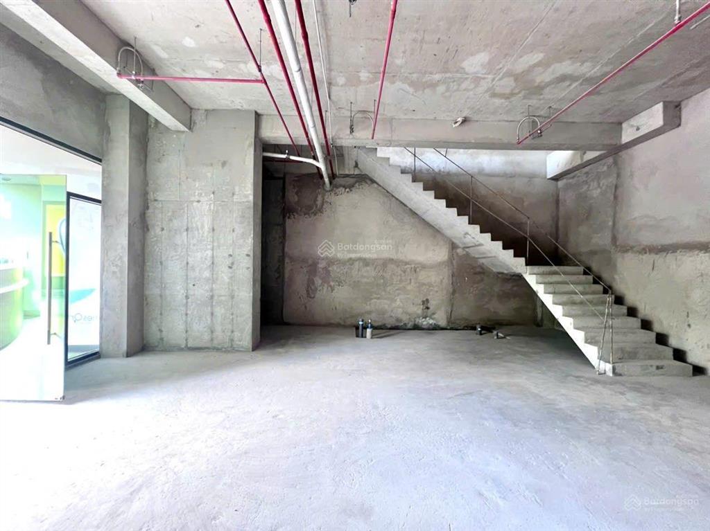 Cho thuê shophouse akari 185m2 chỉ 42tr