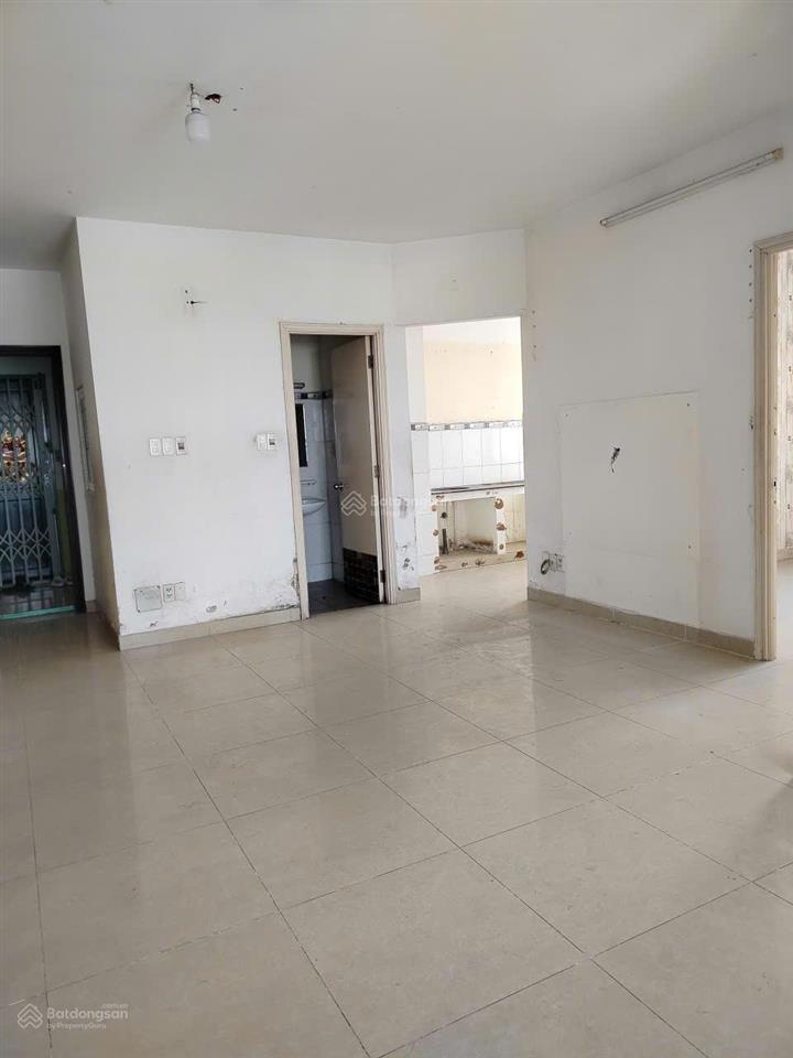 Căn góc tầng 12 trung tâm q5 | cc 155 nguyễn chí thanh