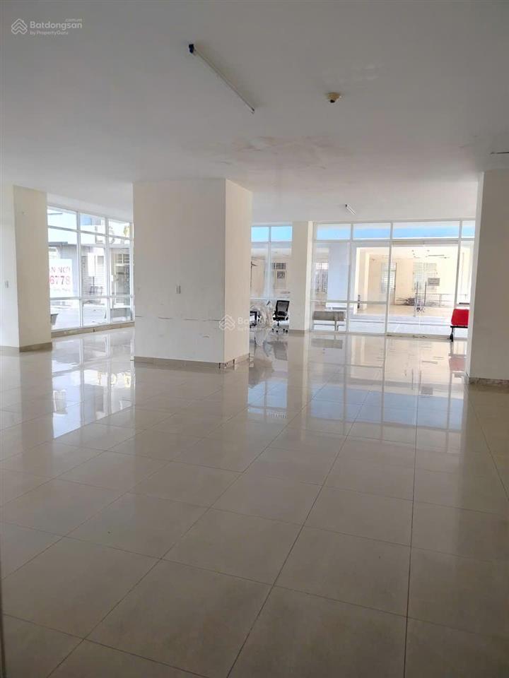 Căn góc tầng 12 trung tâm q5 | cc 155 nguyễn chí thanh