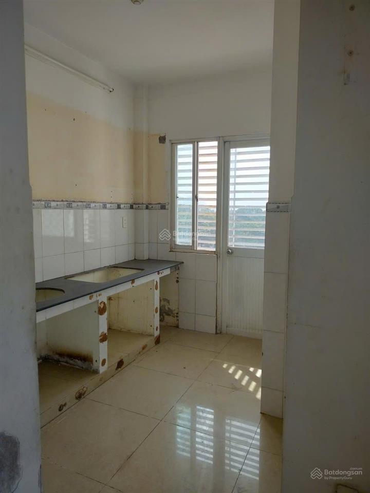 Căn góc tầng 12 trung tâm q5 | cc 155 nguyễn chí thanh