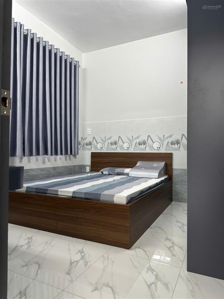 Căn hộ đẹp  trung tâm q5  giá chỉ 3.25 tỷ tl