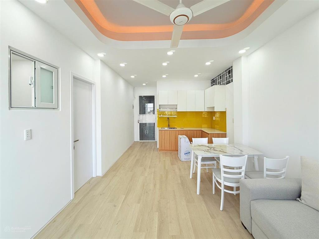 Bán chung cư cây mai  q11  2pn 1wc, thang máy giá 2.9 tỷ