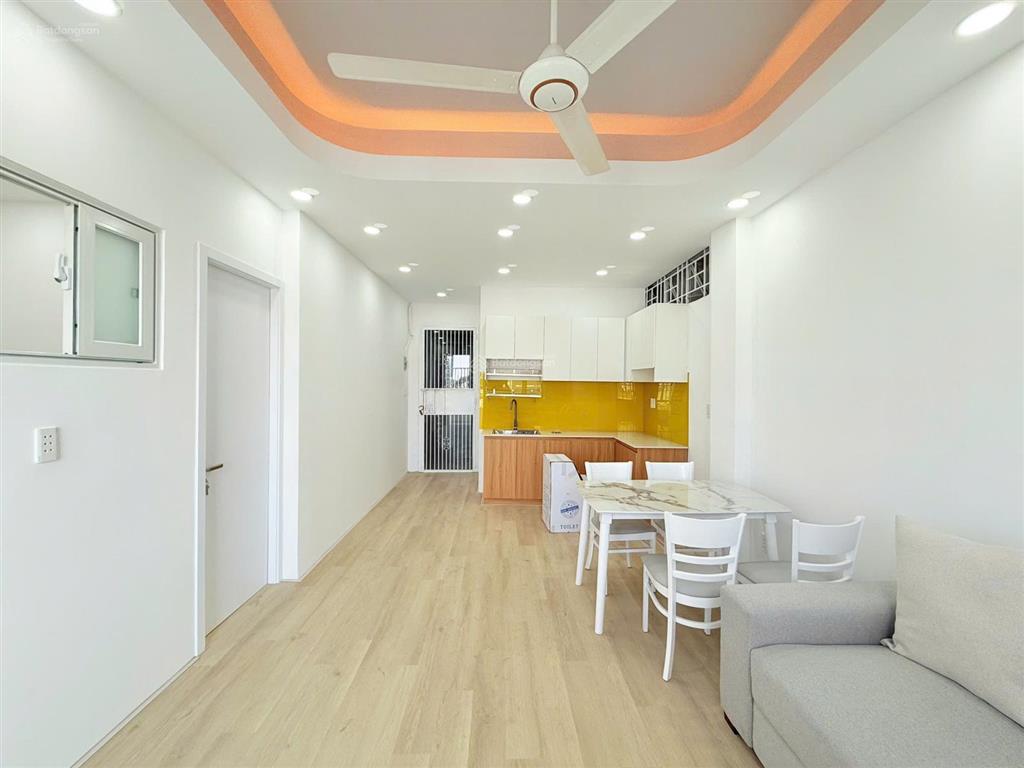 Bán chung cư cây mai  q11  2pn 1wc, thang máy giá 2.9 tỷ