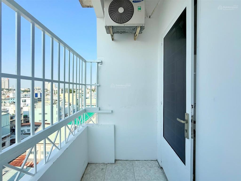 Bán chung cư cây mai  q11  2pn 1wc, thang máy giá 2.9 tỷ