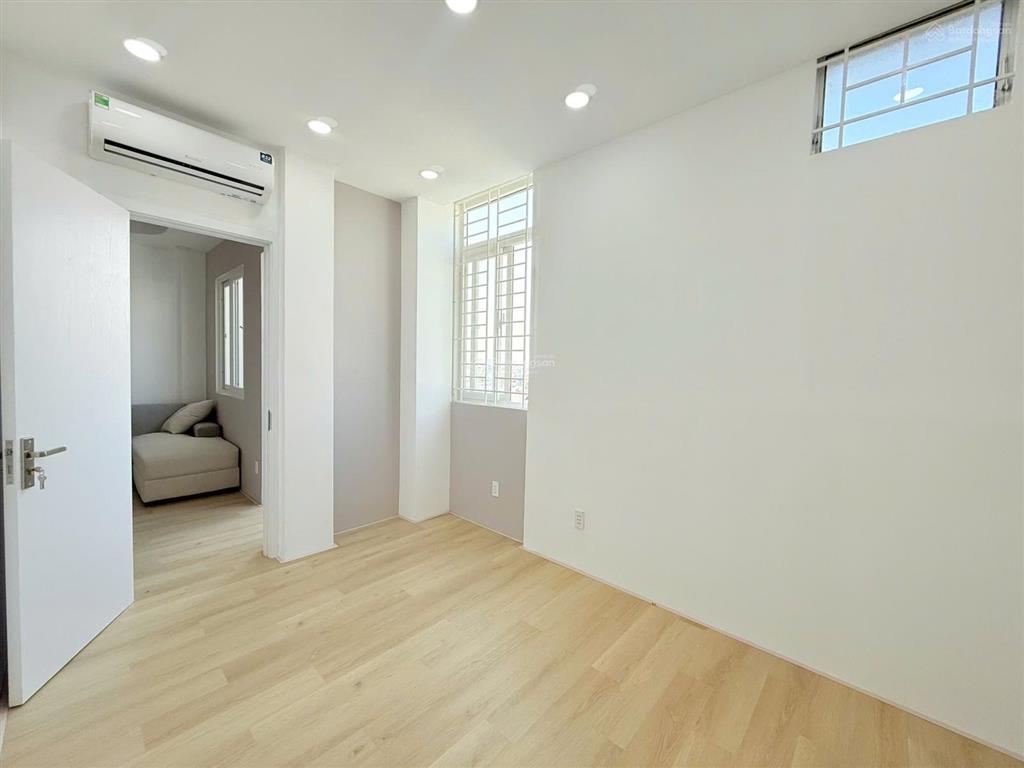 Bán chung cư cây mai  q11  2pn 1wc, thang máy giá 2.9 tỷ