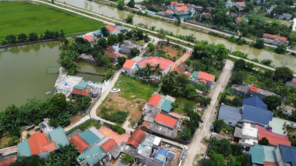 Gấp gấp gấp. tôi cần bán mảnh đất tại nga sơn, thanh hóa diện tích 111,9 giá chỉ hơn 3tr/1m2