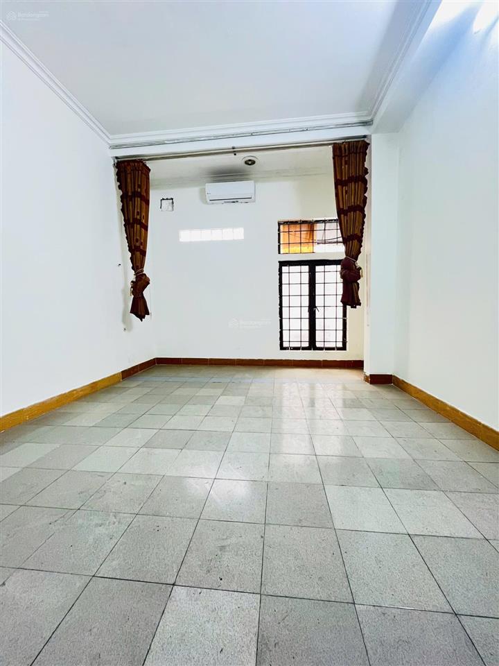 Cho thuê nhà riêng đẹp tại 156 kim ngưu, 60m2x tầng, 14 triệu vnd, nhiều tiện ích