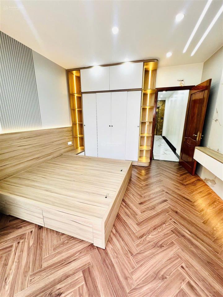 Cho thuê nhà mặt phố tân mai, 28 triệu vnd/th, 51 m2, chính chủ hot!