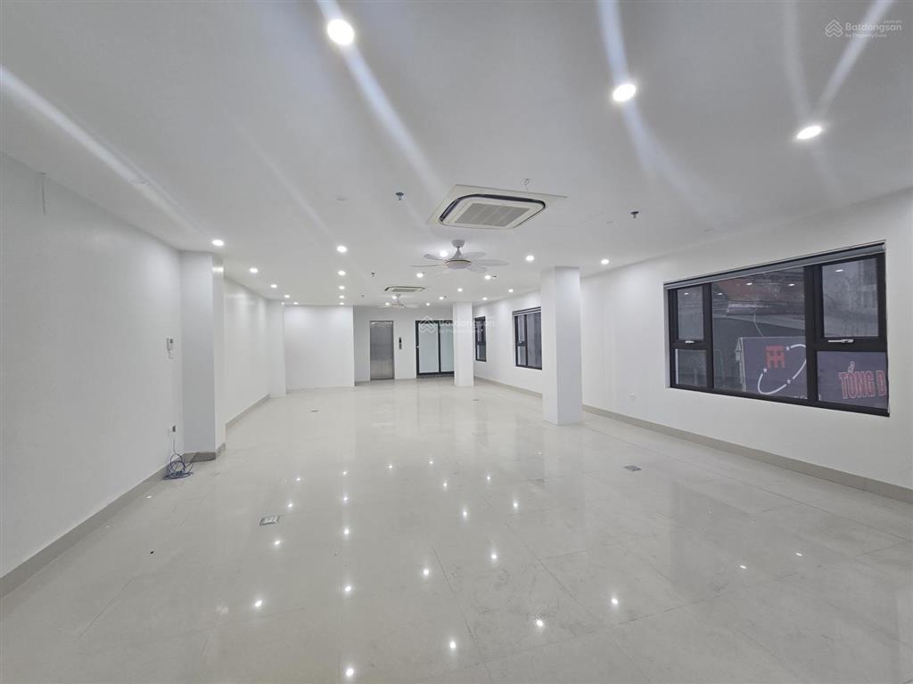 Cho thuê văn phòng tại phố vọng, 110 triệu, 120 m², giá cực chất uy tín
