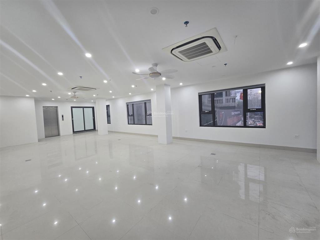 Cho thuê văn phòng tại phố vọng, 110 triệu, 120 m², giá cực chất uy tín