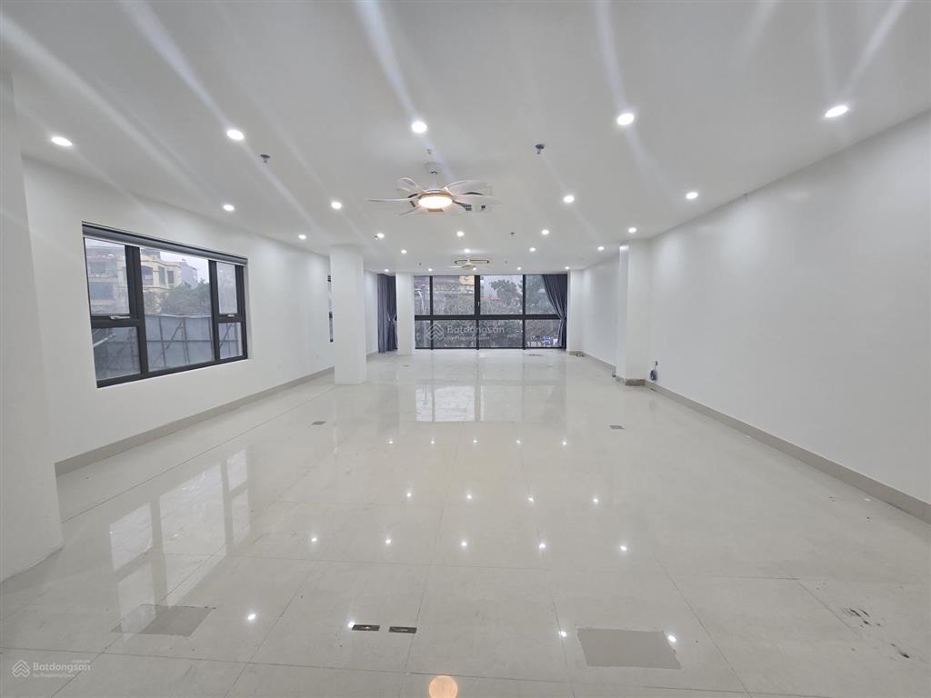 Cho thuê văn phòng tại phố vọng, 110 triệu, 120 m², giá cực chất uy tín